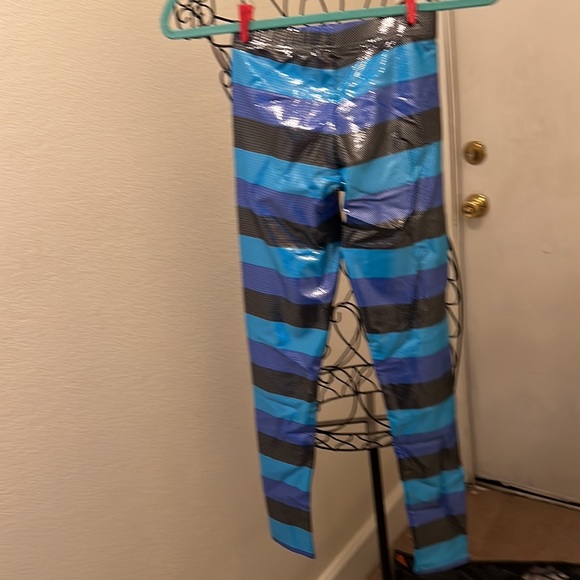 Blackmilk leggings - Picture 6 of 9